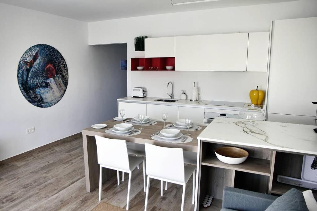 Design Vivienda V El Burgao By The Sea Leilighet Costa Teguise Eksteriør bilde